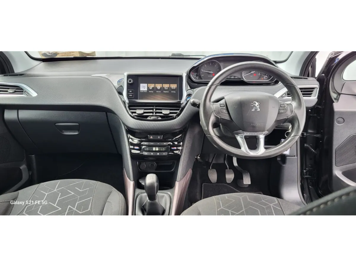 Peugeot 2008 Estate, Diesel, 2016, Black