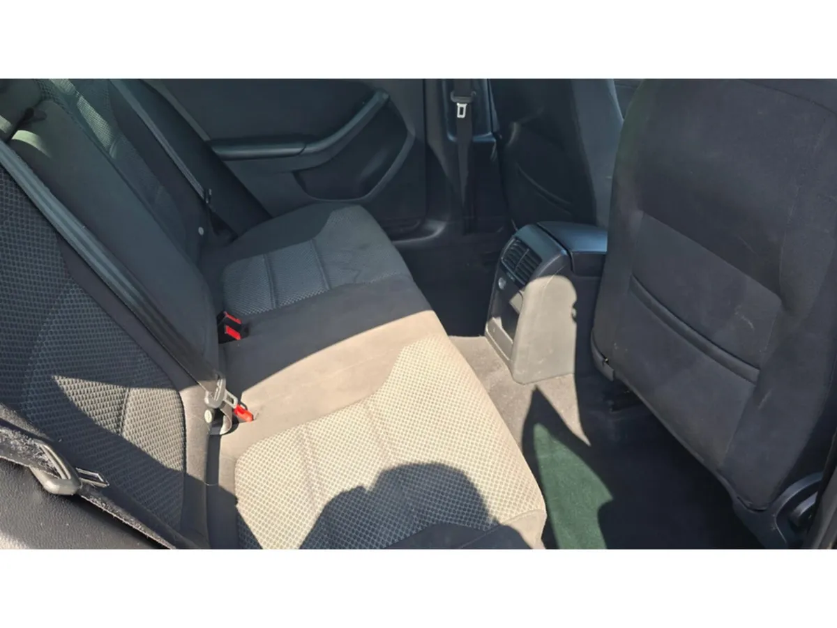 Volkswagen Jetta Saloon, Diesel, 2017, Black