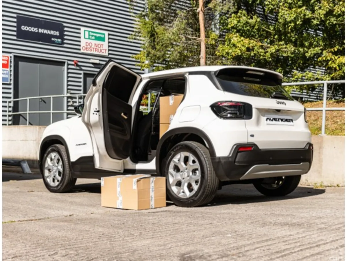 Jeep Avenger SUV, Electric, 2025, White
