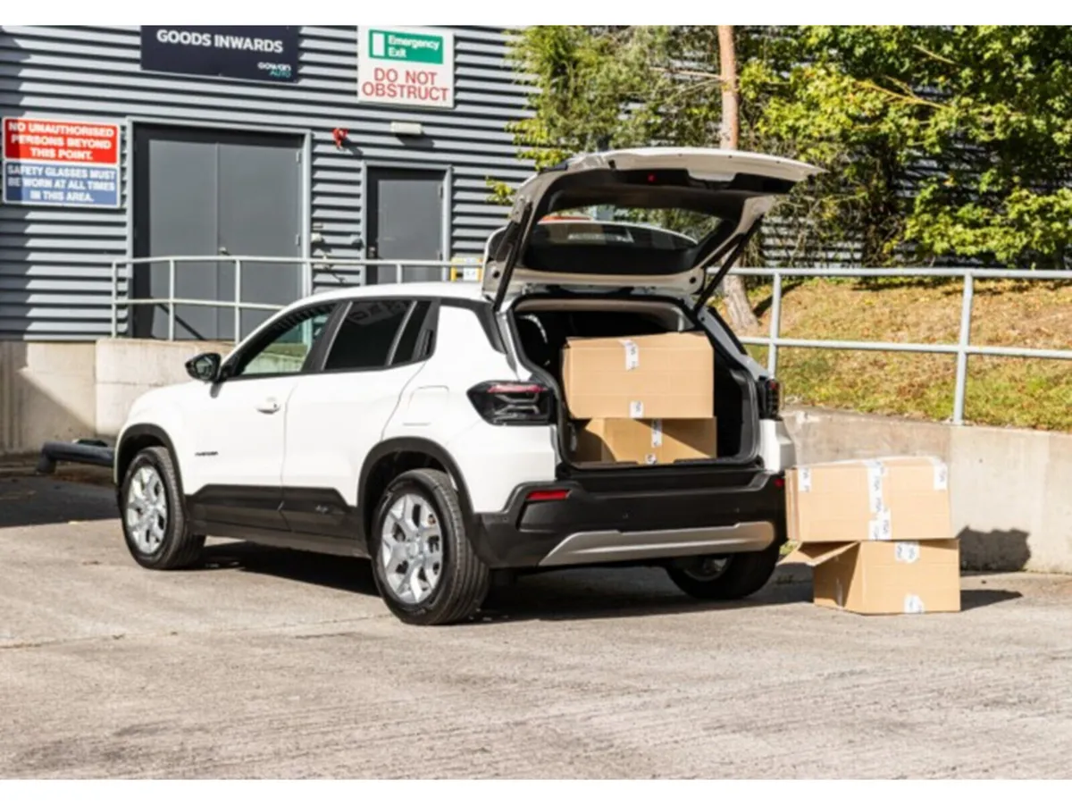 Jeep Avenger SUV, Electric, 2025, White