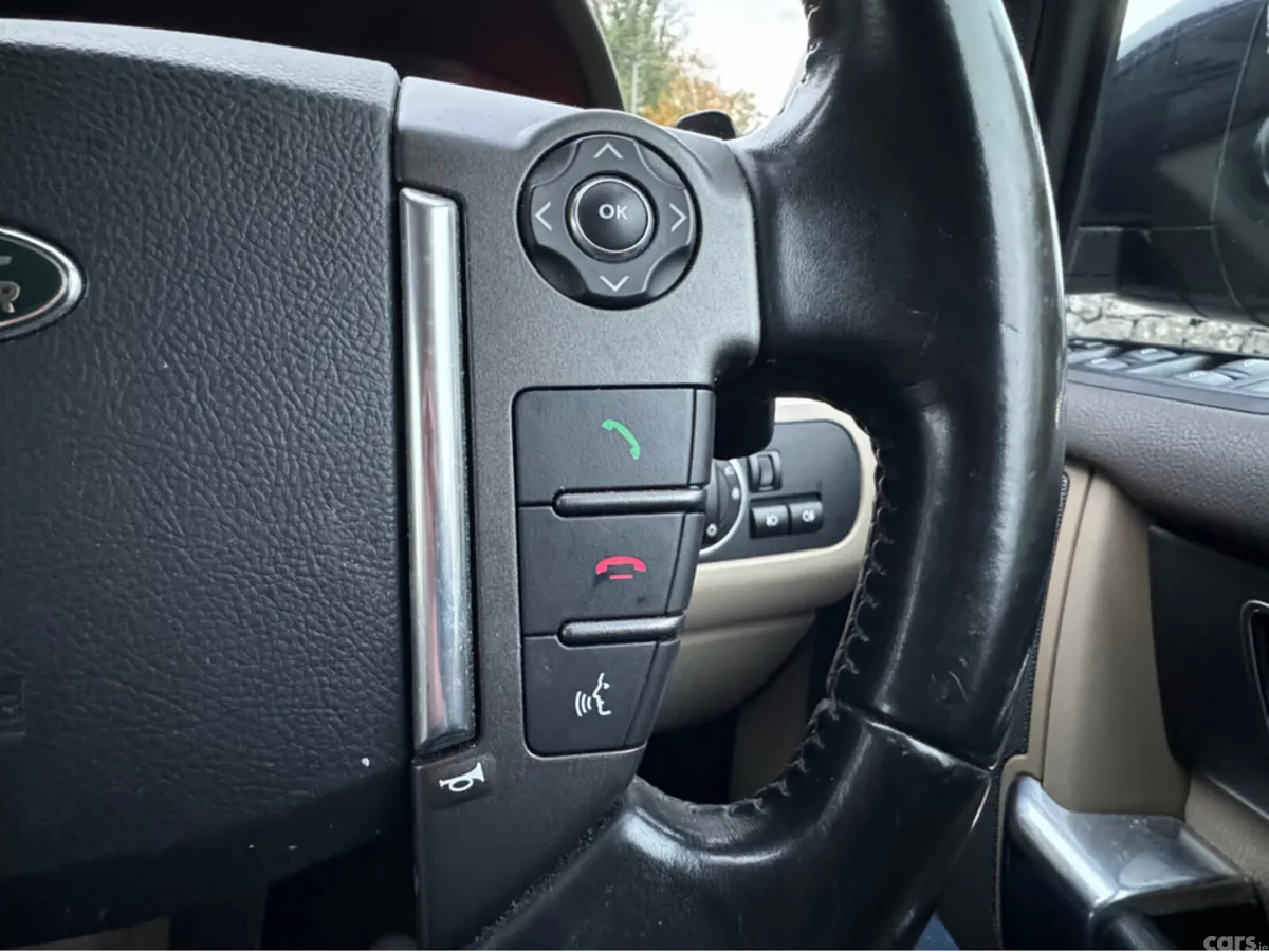 Land Rover Discovery SUV, Diesel, 2014, Blue