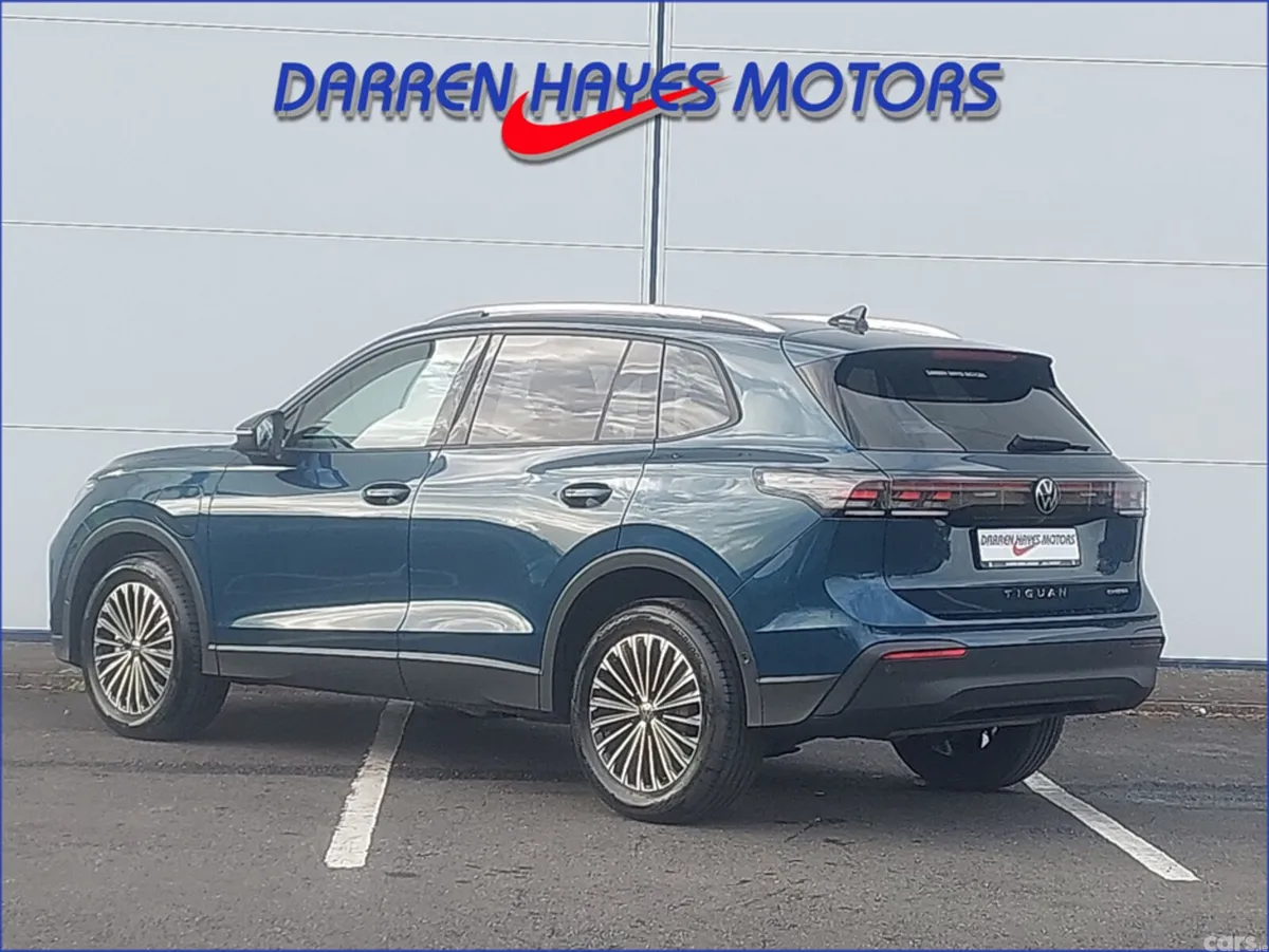 Volkswagen Tiguan Estate, Petrol Hybrid, 2025, Blue