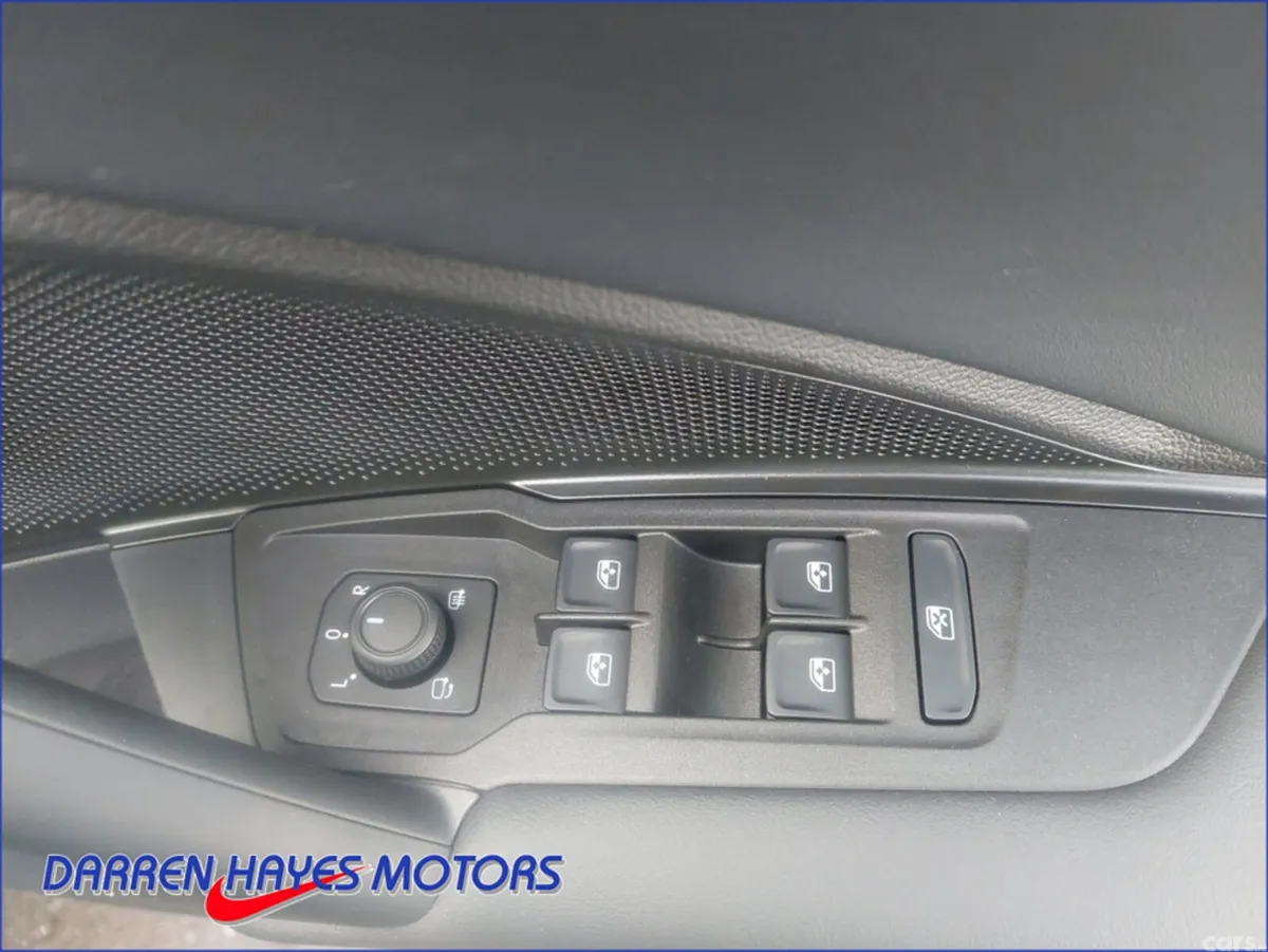 Volkswagen Tiguan Estate, Petrol Hybrid, 2025, Blue