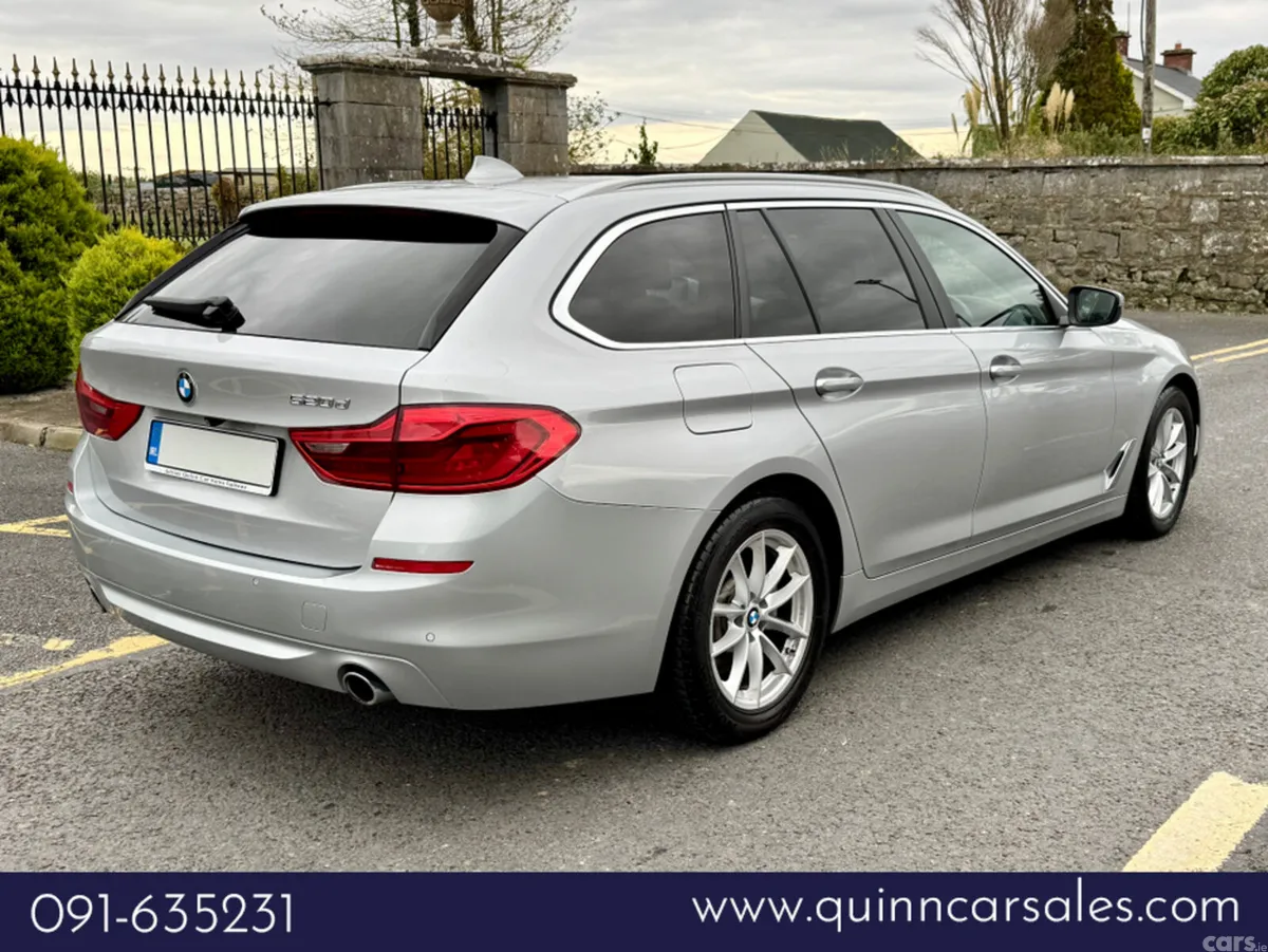 BMW 5-Series Estate, Diesel, 2019, Silver