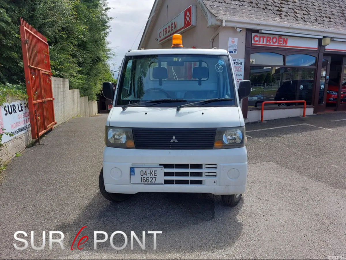 Mitsubishi Other Pick Up, Petrol, 2004, White