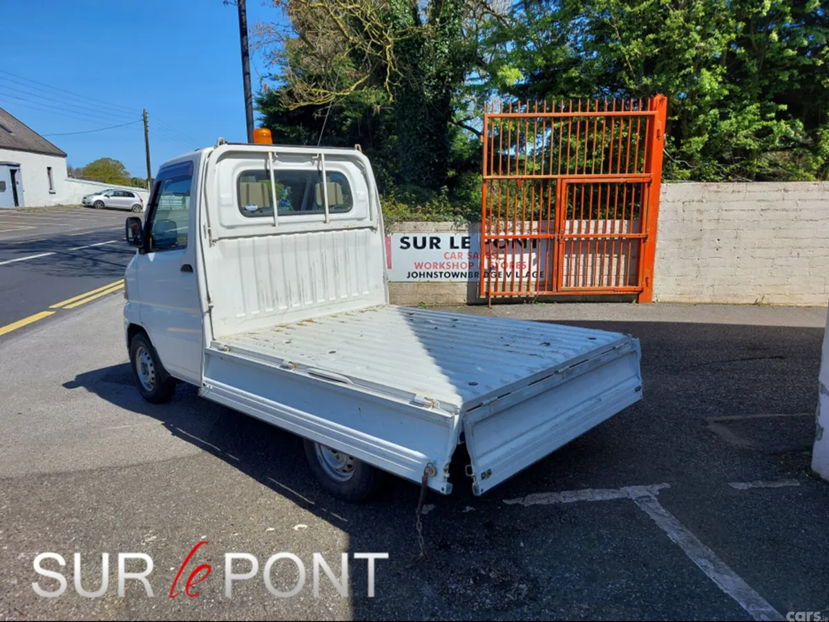 Mitsubishi Other Pick Up, Petrol, 2004, White