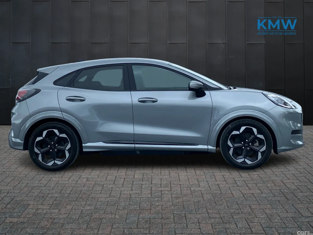 Ford Puma SUV, Electric, 2025, Grey
