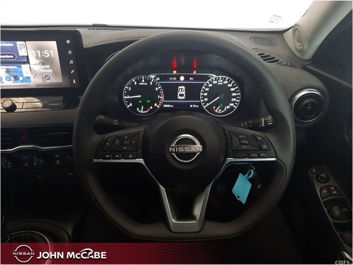 Nissan Juke MPV, Petrol, 2025, Grey