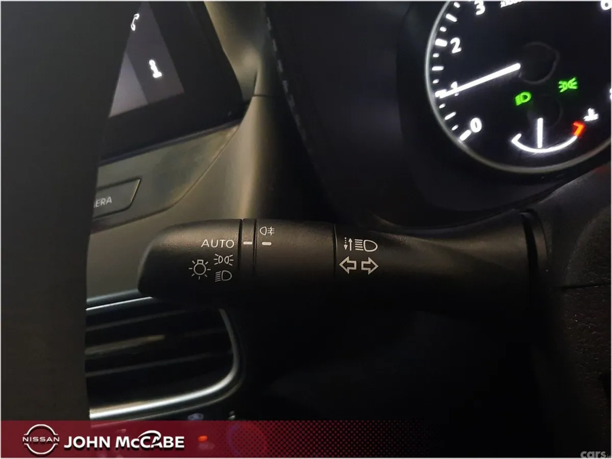 Nissan Juke MPV, Petrol, 2025, Grey