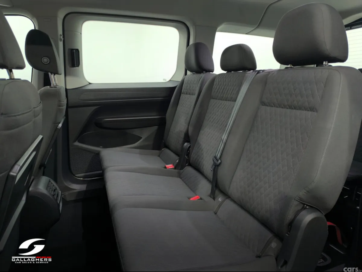 Volkswagen Caddy Maxi Life MPV, Diesel, 2023, Grey