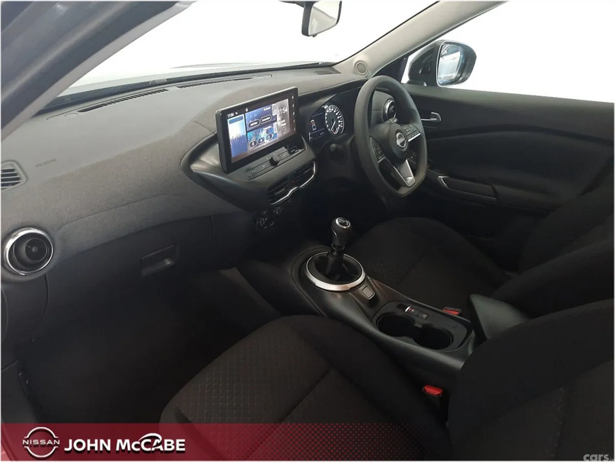 Nissan Juke MPV, Petrol, 2025, Grey