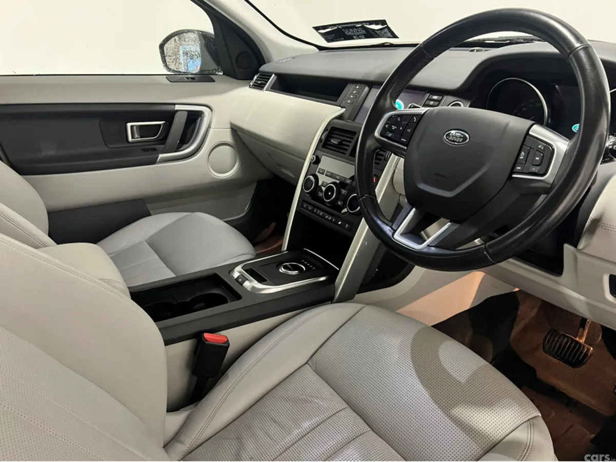 Land Rover Discovery Sport Estate, Diesel, 2019, Grey