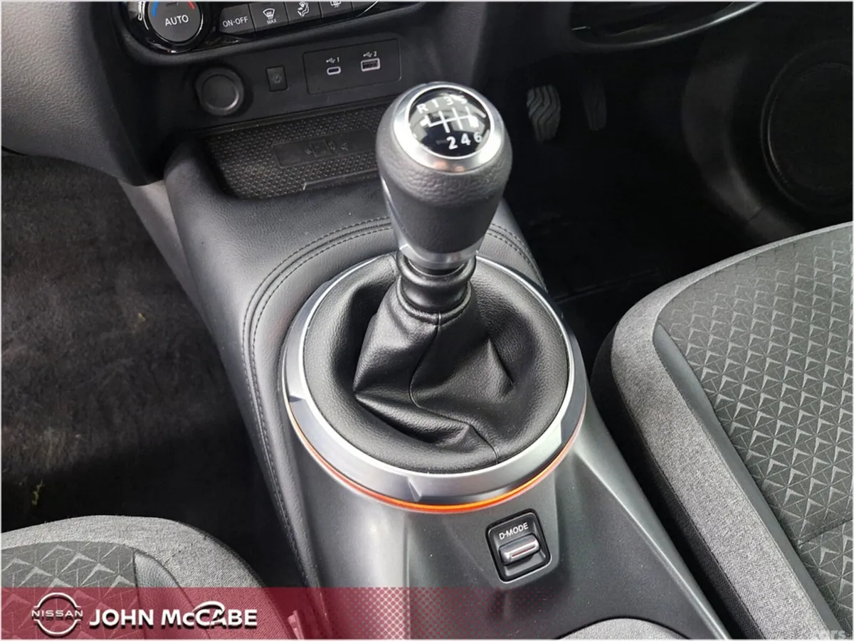 Nissan Juke MPV, Petrol, 2025, White