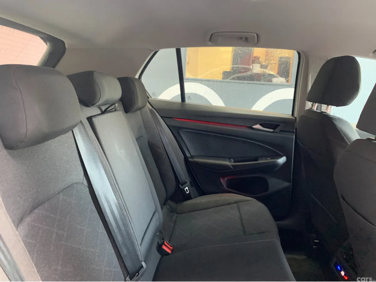 Volkswagen Golf Hatchback, Diesel, 2023, White