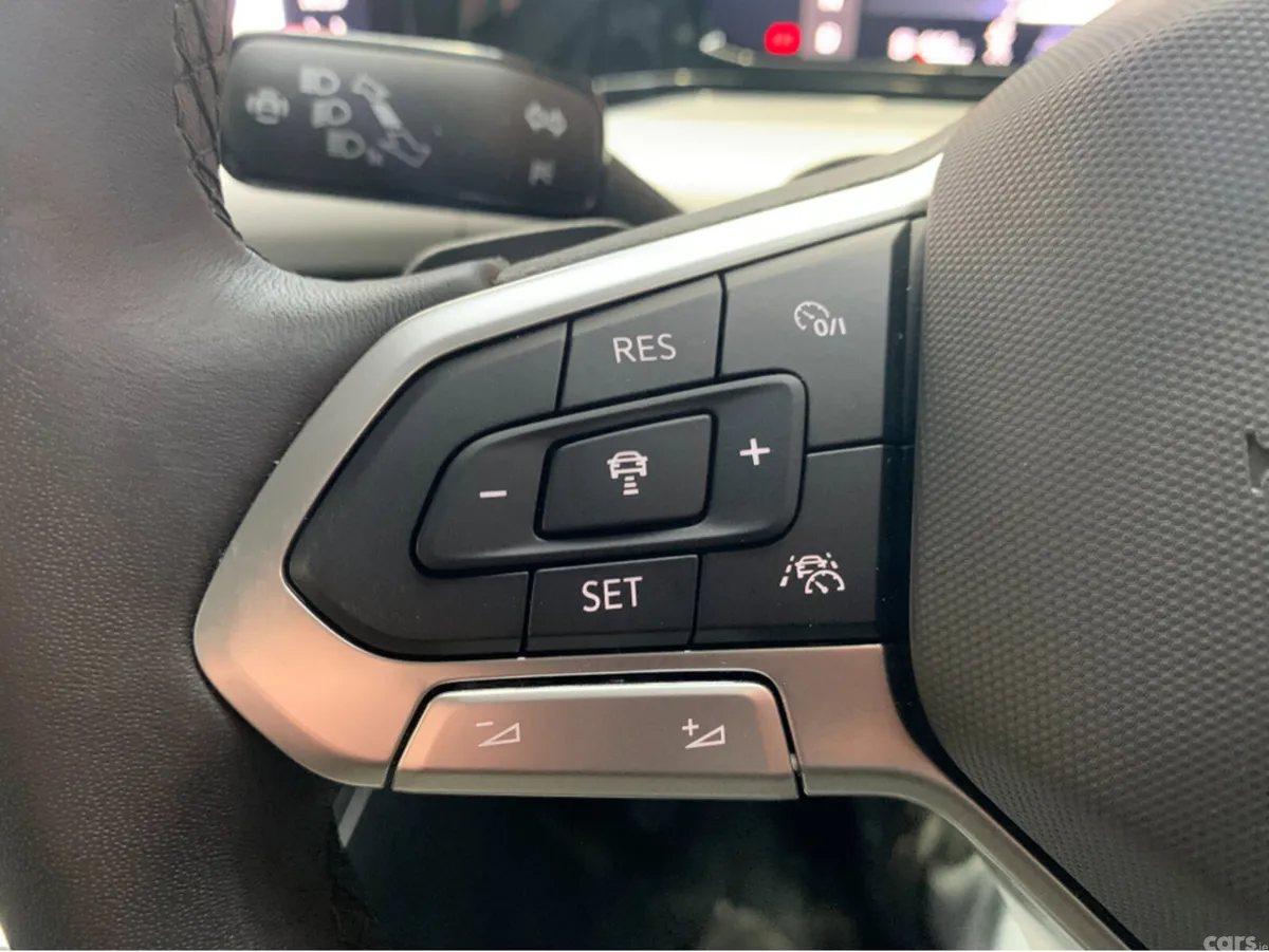 Volkswagen Golf Hatchback, Diesel, 2023, White