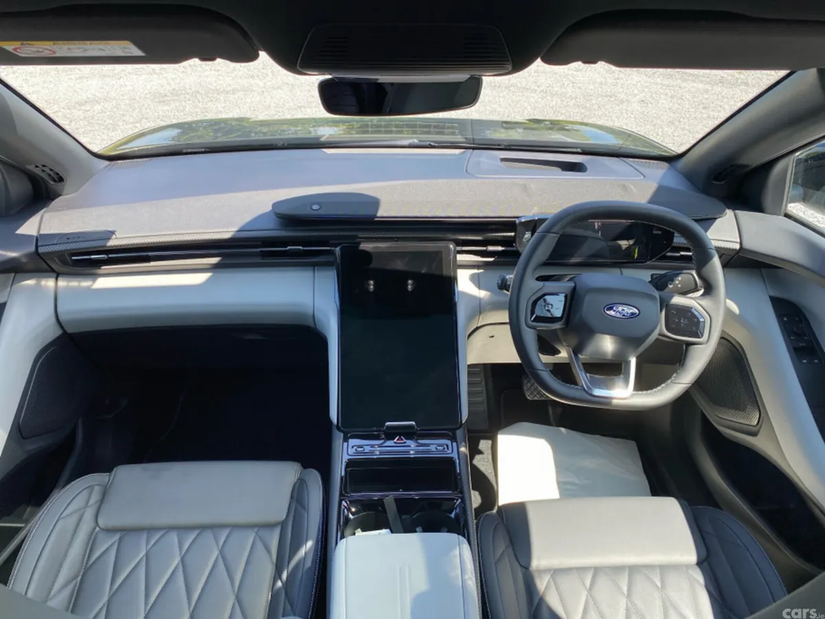 Ford Explorer SUV, Electric, 2026, Silver