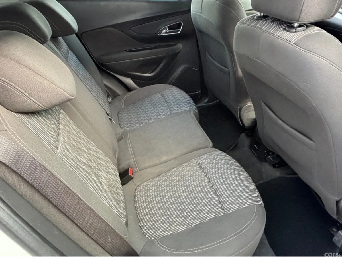 Opel Mokka Hatchback, Diesel, 2014, White