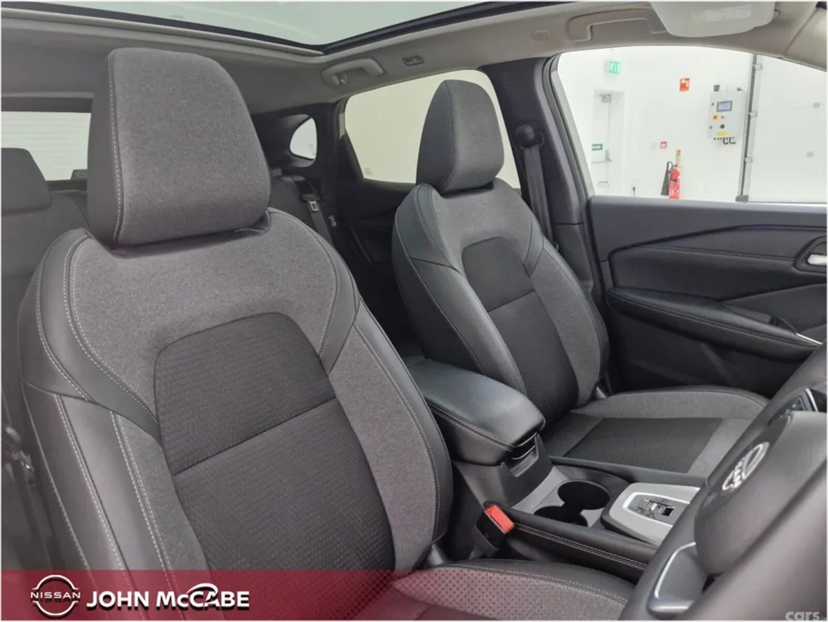 Nissan Qashqai MPV, Petrol Hybrid, 2025, Grey