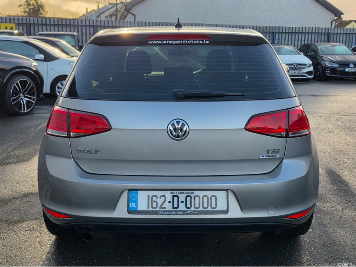 Volkswagen Golf Hatchback, Petrol, 2016, Silver
