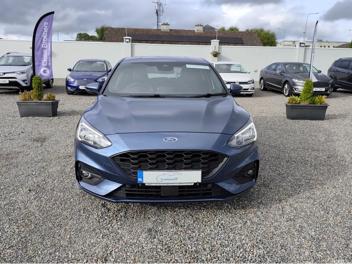 Ford Focus Hatchback, Petrol, 2020, Blue