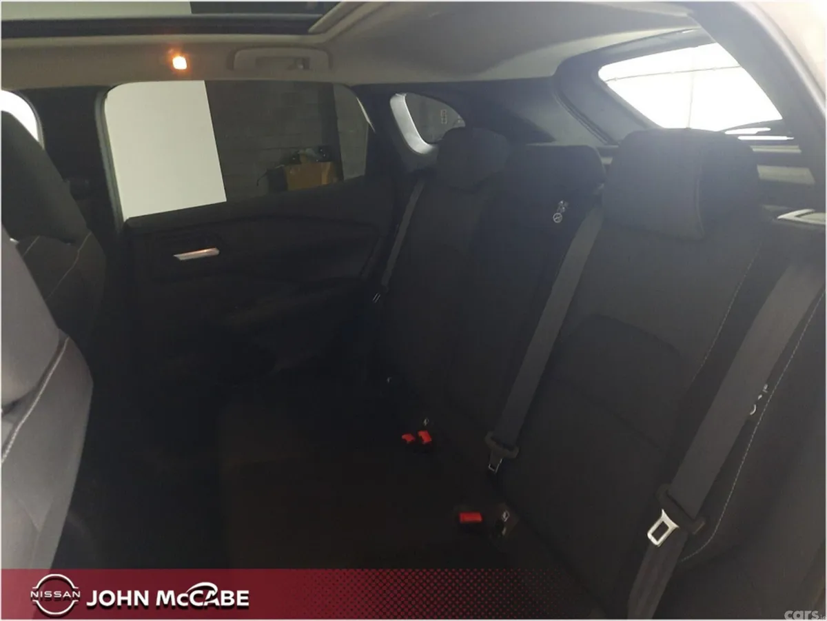 Nissan Qashqai MPV, Petrol, 2023, White