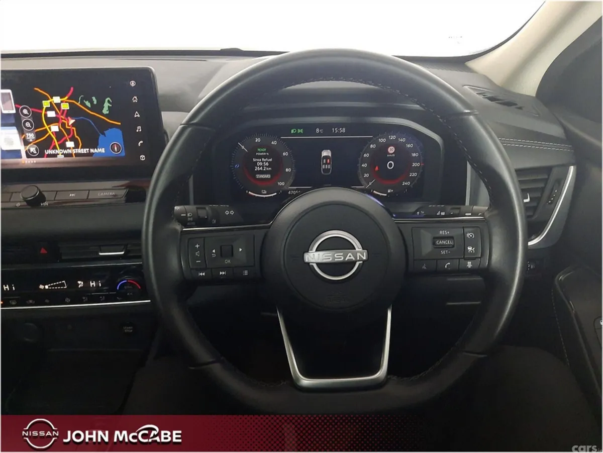 Nissan Qashqai MPV, Petrol, 2023, White