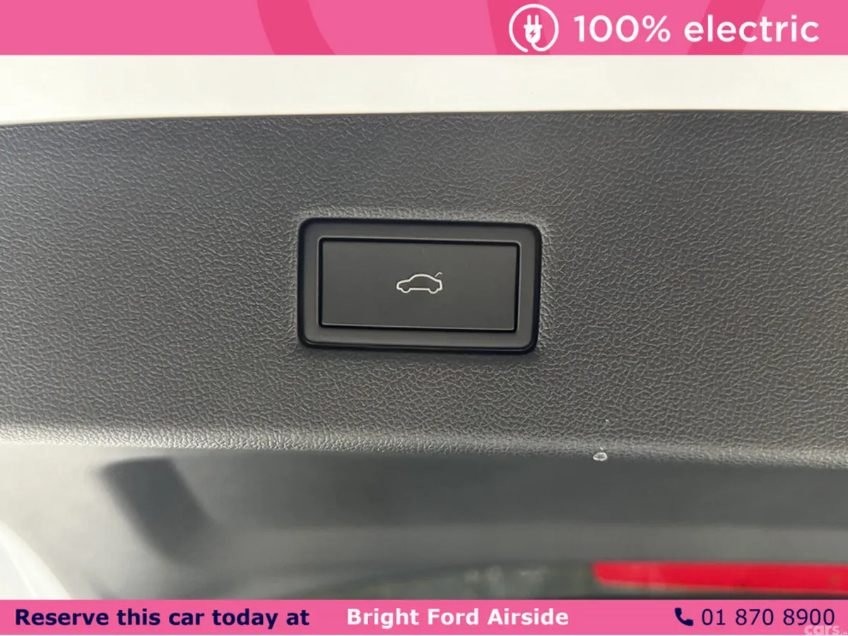 Ford Explorer SUV, Electric, 2025, Blue