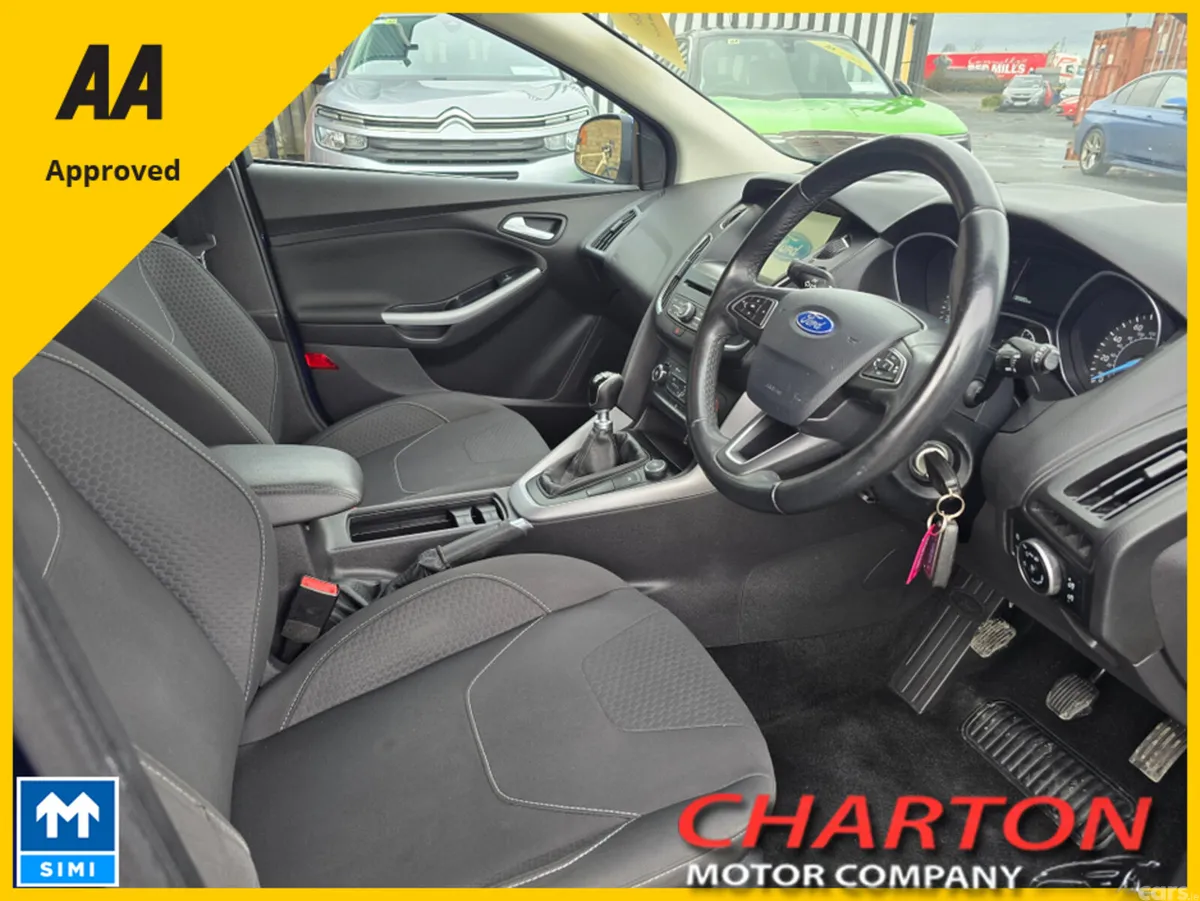 Ford Focus Hatchback, Petrol, 2016, Blue