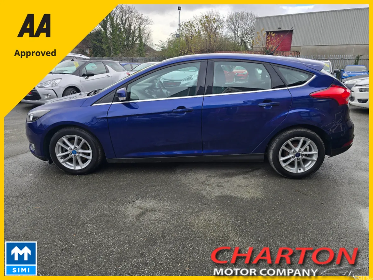 Ford Focus Hatchback, Petrol, 2016, Blue