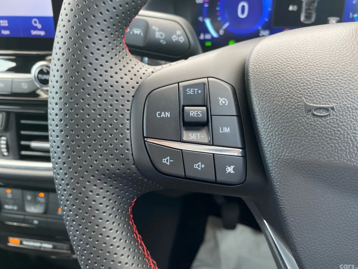 Ford Puma Van, Petrol Hybrid, 2025, Grey