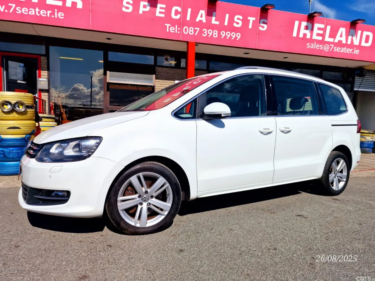 Volkswagen Sharan MPV, Petrol, 2017, White