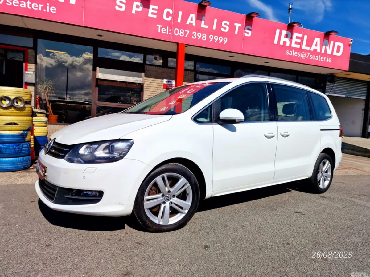Volkswagen Sharan MPV, Petrol, 2017, White