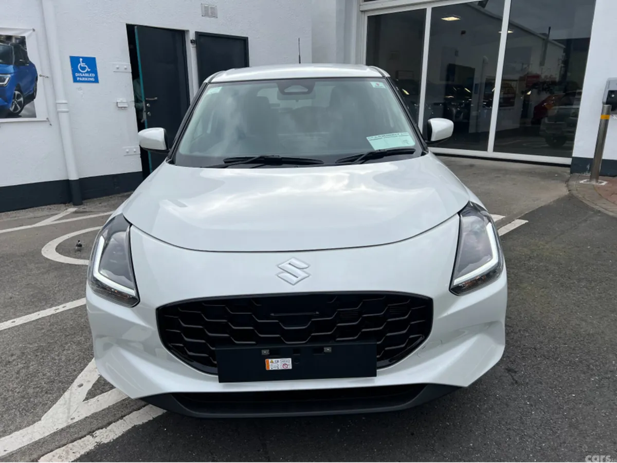 Suzuki Swift Hatchback, Petrol Hybrid, 2026, White