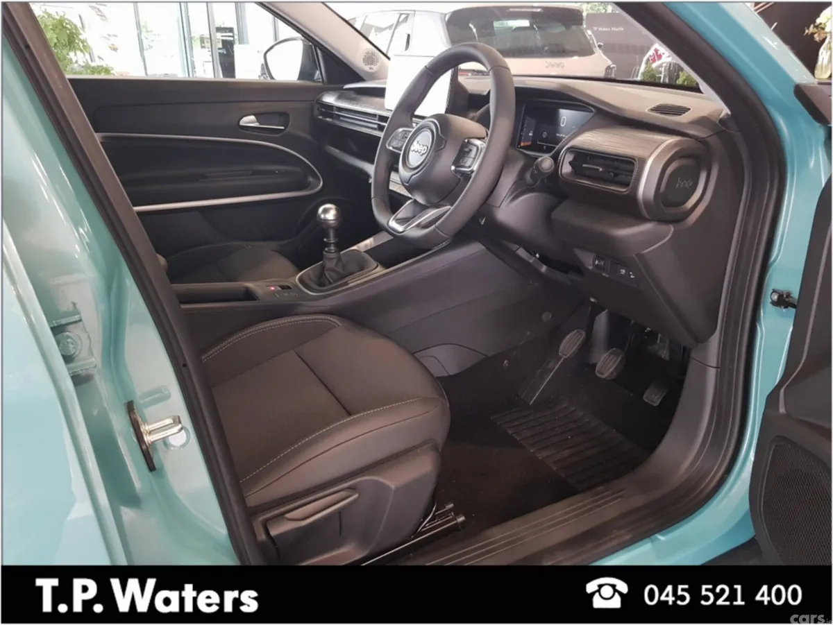 Jeep Avenger SUV, Petrol, 2025, Blue
