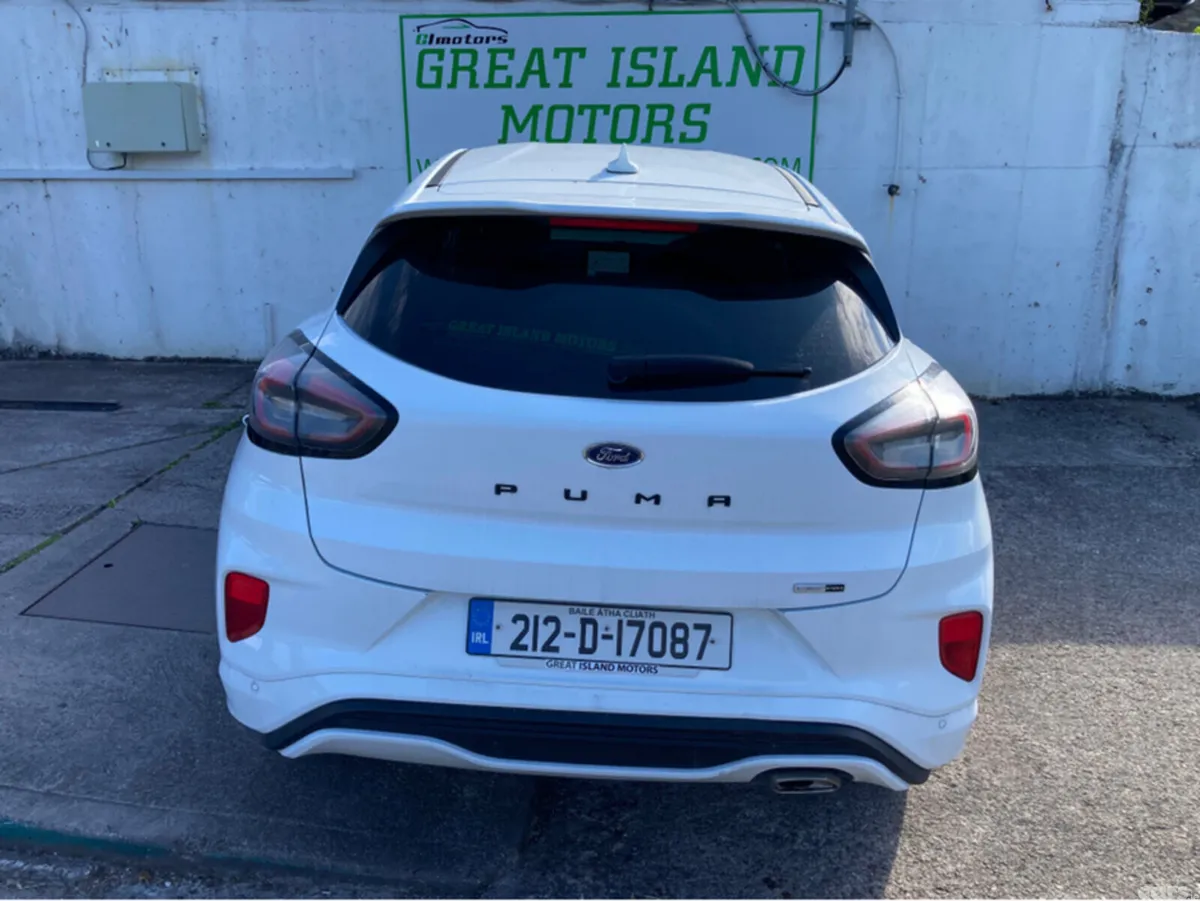 Ford Puma Hatchback, Petrol, 2021, White