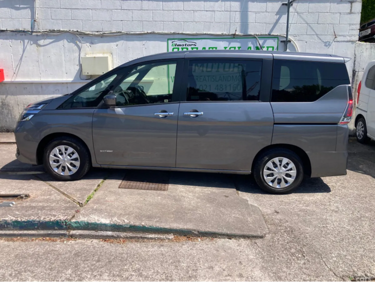 Nissan Serena Hatchback, Petrol Hybrid, 2020, Grey