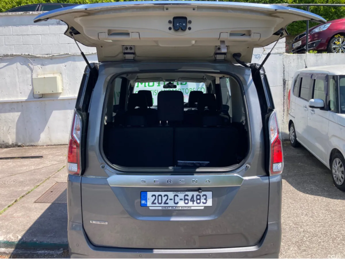 Nissan Serena Hatchback, Petrol Hybrid, 2020, Grey