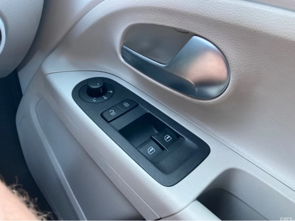 Volkswagen up! Hatchback, Petrol, 2018, White