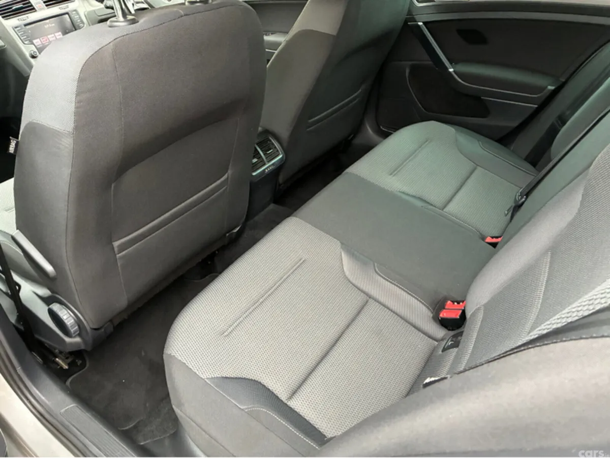 Volkswagen Golf Estate, Petrol, 2014, Grey