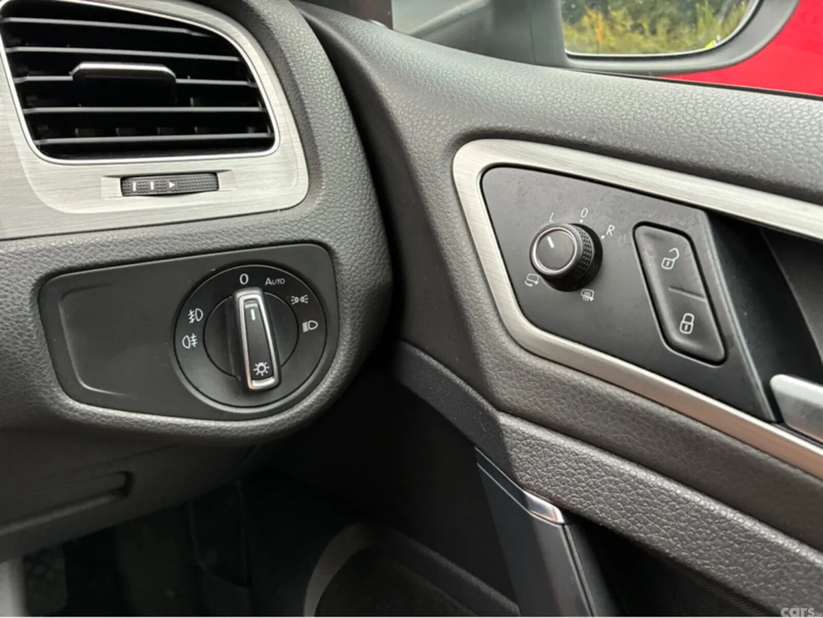 Volkswagen Golf Estate, Petrol, 2014, Grey