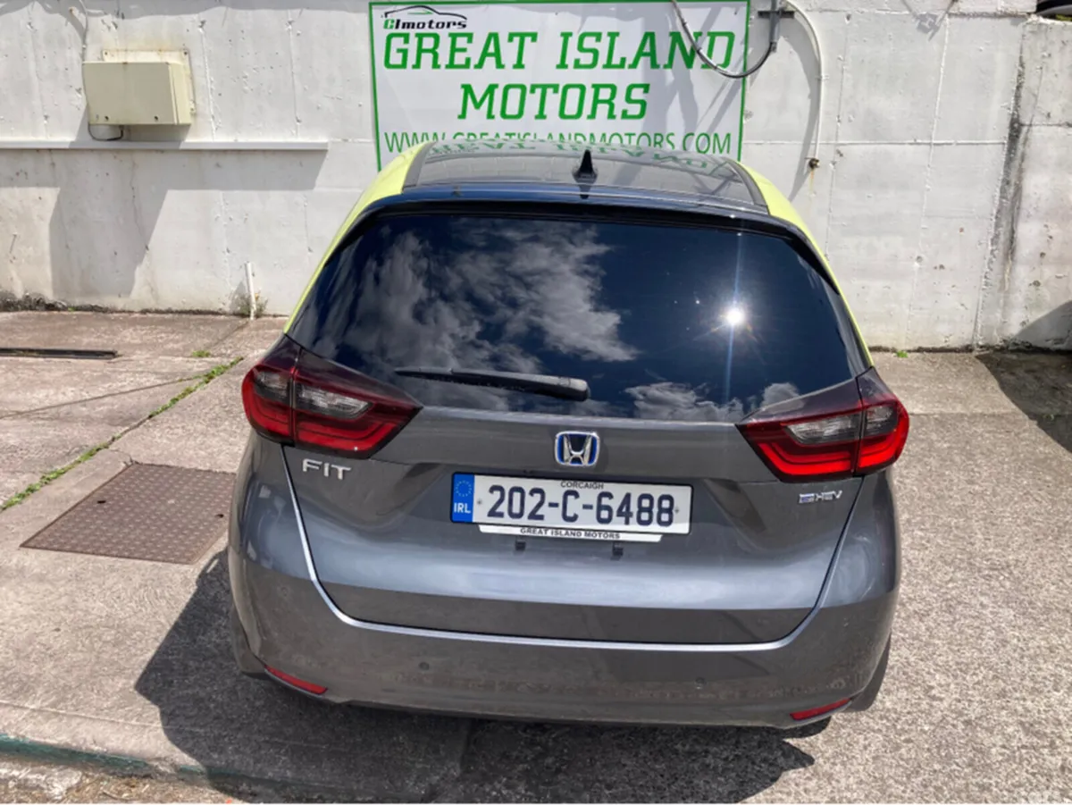 Honda Fit Hatchback, Petrol Hybrid, 2020, Grey