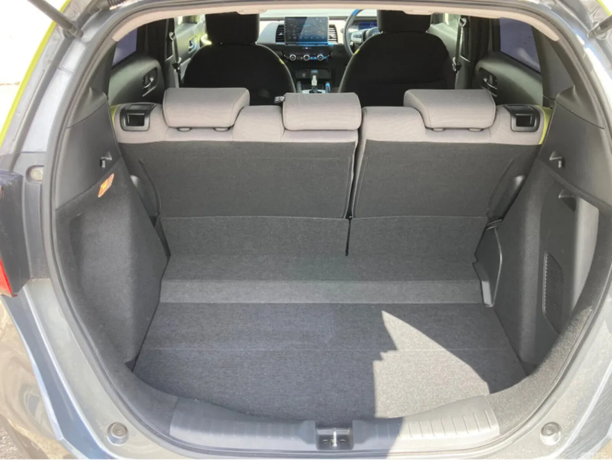 Honda Fit Hatchback, Petrol Hybrid, 2020, Grey