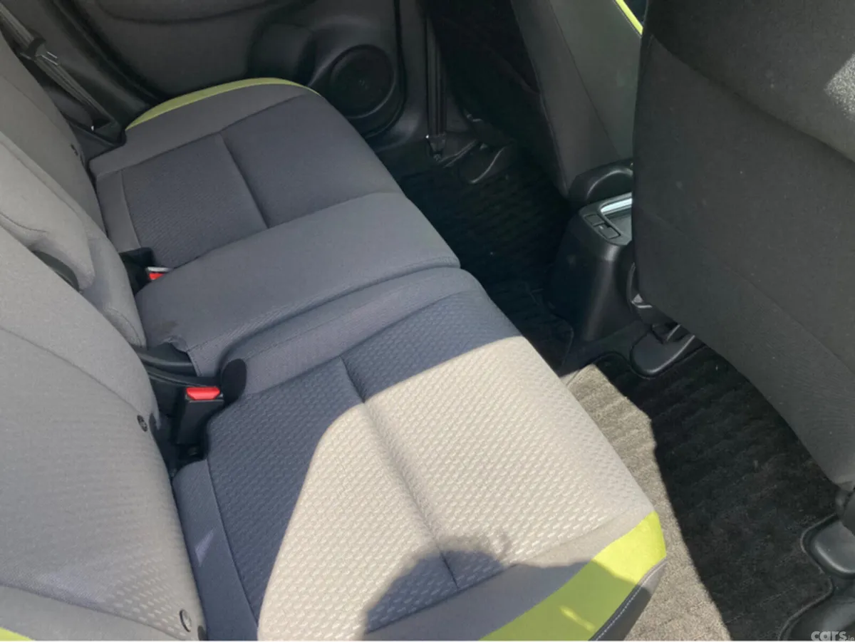 Honda Fit Hatchback, Petrol Hybrid, 2020, Grey