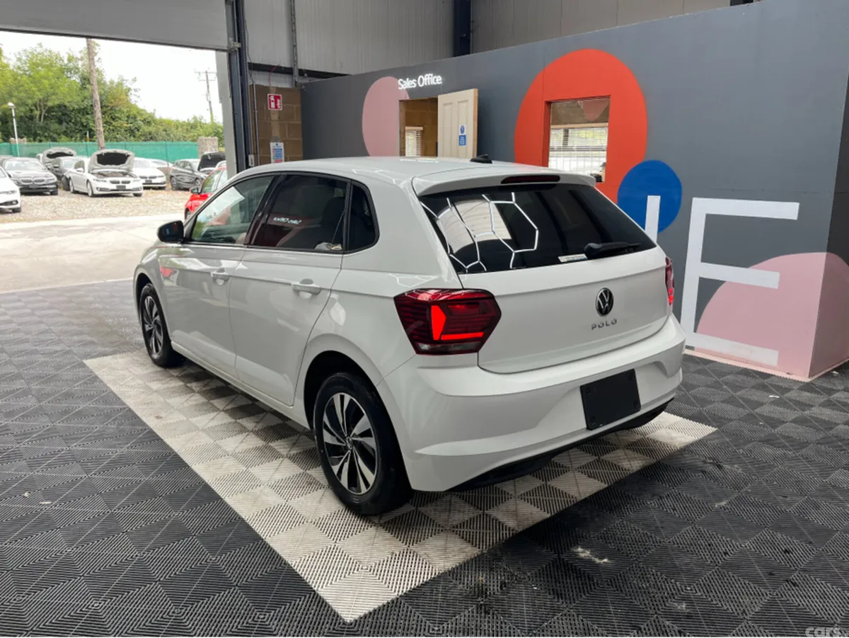 Volkswagen Polo Hatchback, Petrol, 2021, White