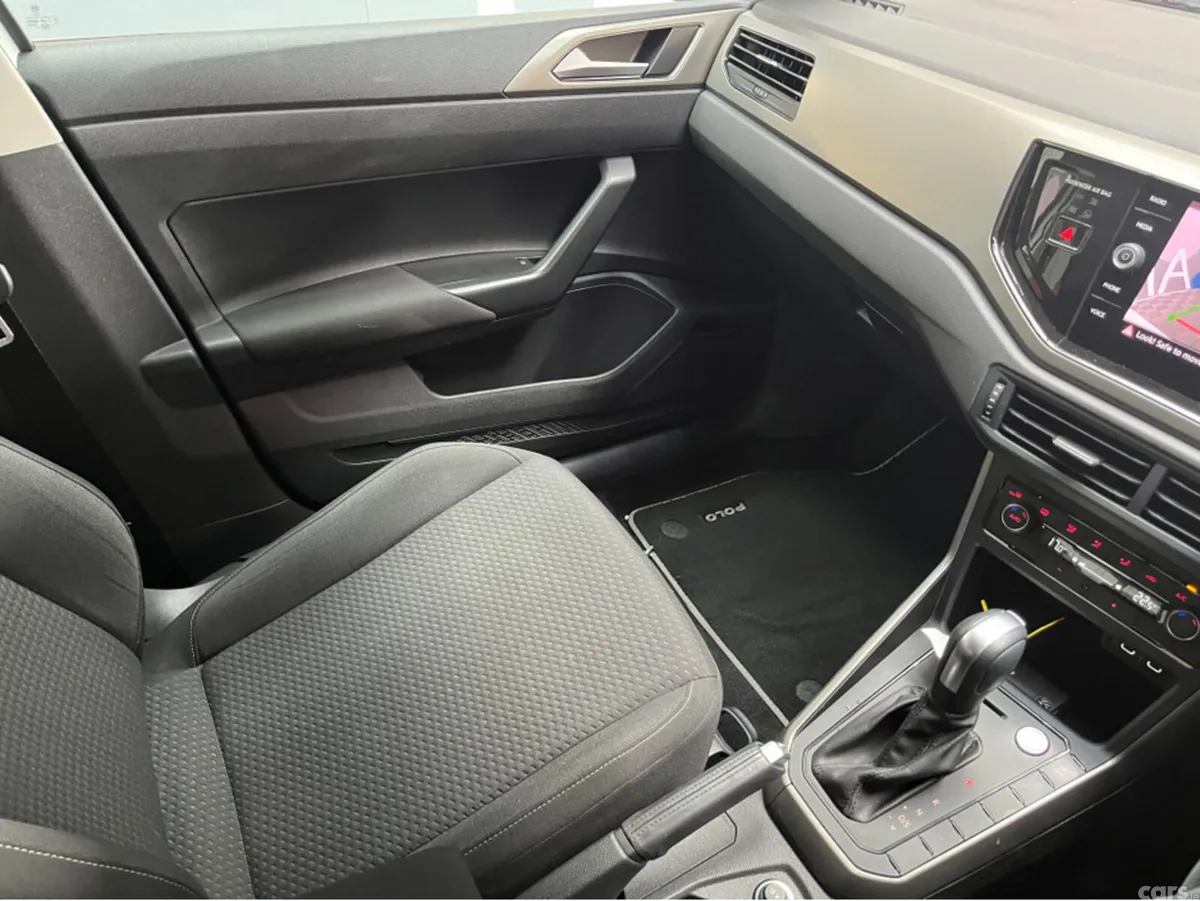 Volkswagen Polo Hatchback, Petrol, 2021, White