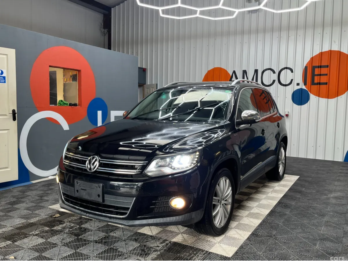 Volkswagen Tiguan SUV, Petrol, 2015, Black