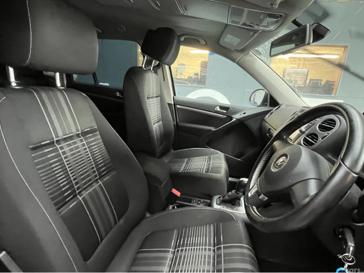 Volkswagen Tiguan SUV, Petrol, 2015, Black