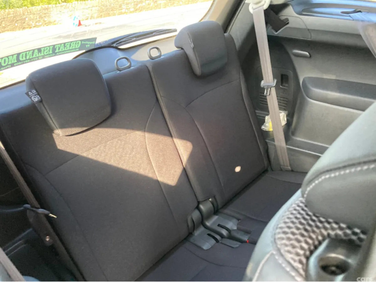 Honda Jade Estate, Petrol Hybrid, 2015, Grey