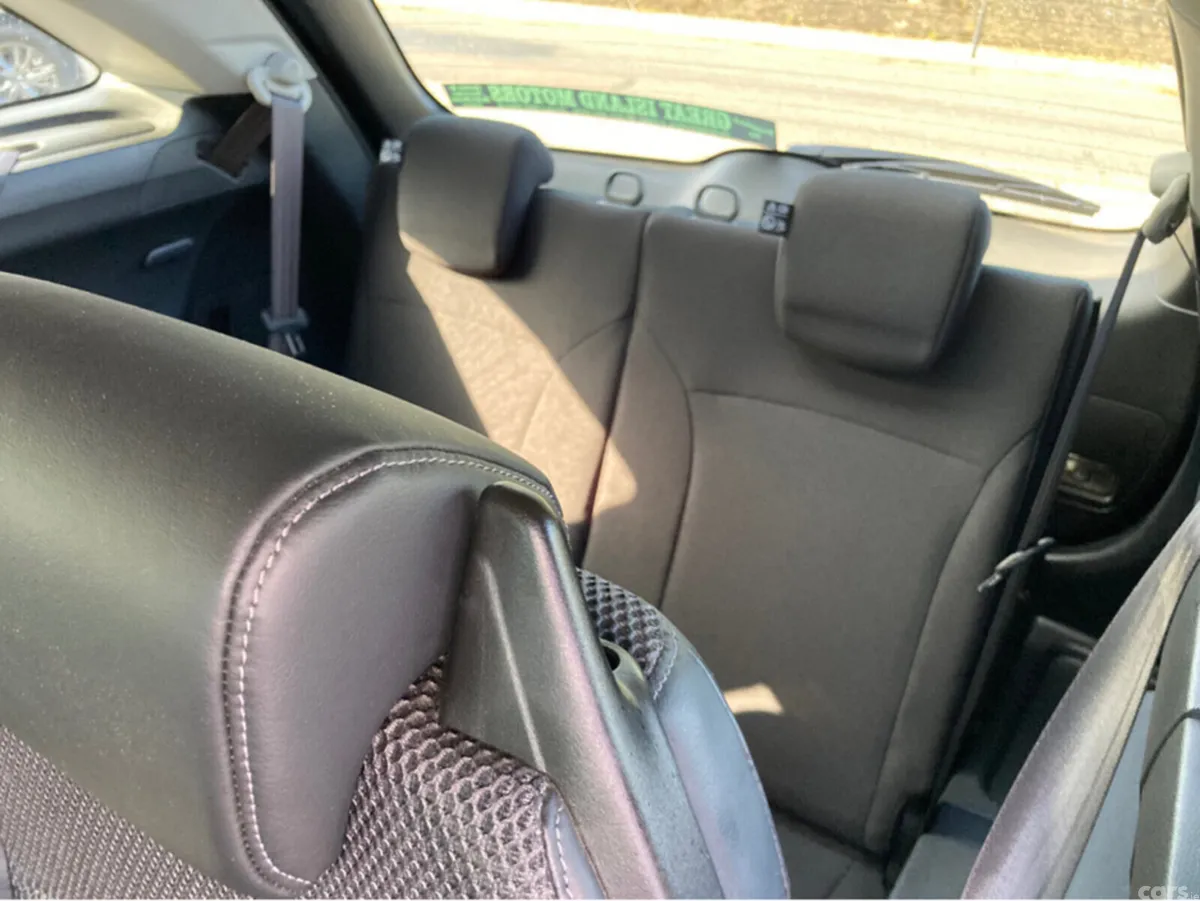 Honda Jade Estate, Petrol Hybrid, 2015, Grey