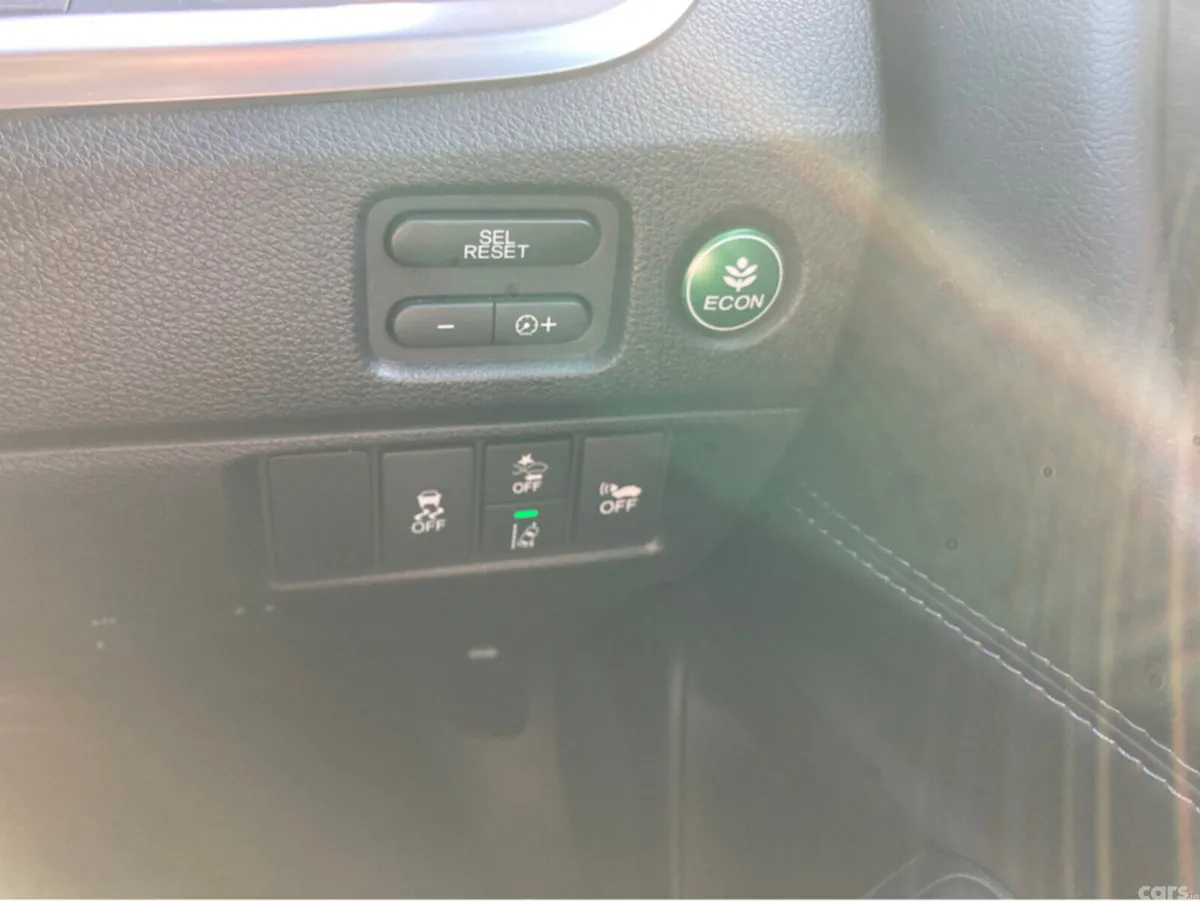 Honda Jade Estate, Petrol Hybrid, 2015, Grey
